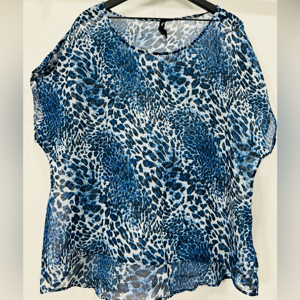 Seven7 Blue Animal Print Dolman Top
